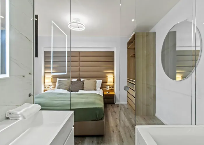 1-br Downtown I Fast Wifi *