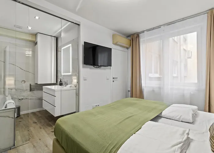 1-br Downtown I Fast Wifi Apartment *