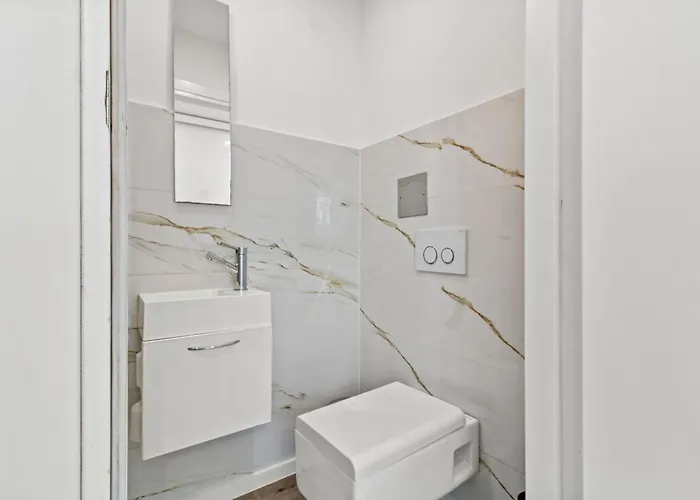 1-br Downtown I Fast Wifi Apartment *